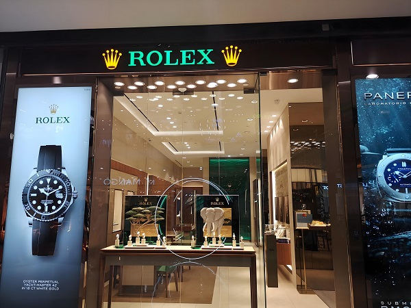 劳力士腕表螺丝意外脱落？专业修复秘籍在此