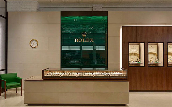 劳力士走慢了应该咋处理